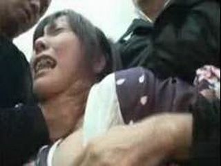 So horny! Elevator fuck with nippon babe turned into XXX dream!